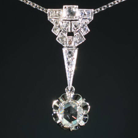 Very decorative platinum Art Deco pendant with big rose cut diamond